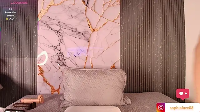 big tits in your face online show from 02-09-26, 08:24