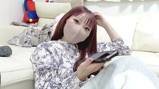 Snapshot of nemui_oyasumi chatting on 03-13-25, 06:12 nemui oyasumi online show from 03-13-25, 06:12