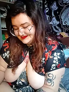 Snapshot of Staicyjanemcfly chatting on 01-11-26, 01:05 Staicyjanemcfly online show from 01-11-26, 01:05