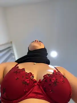 naughty  angel online show from 09-17-25, 11:01