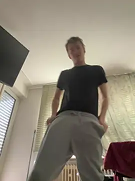 Toyjungee online show from 03-24-26, 08:30