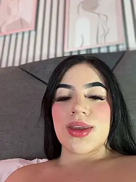 nicolette sweet  online show from 02-14-26, 12:29