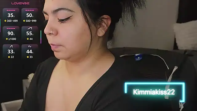 kimmiakiss22 online show from 09-19-25, 11:49