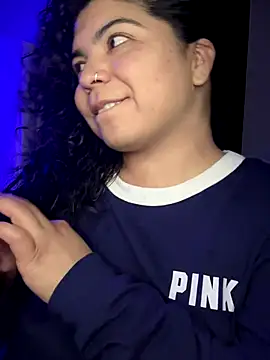 kimmiakiss22 online show from 10-24-25, 07:38