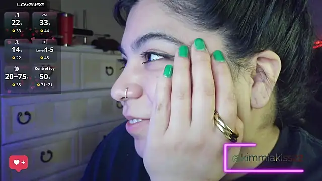 kimmiakiss22 online show from 03-02-26, 07:15