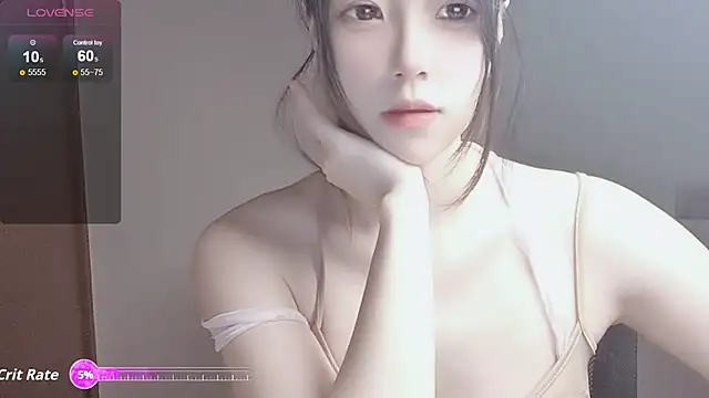 Snapshot of VaerySaenz chatting on 09-12-25, 01:49 VaerySaenz online show from 09-12-25, 01:49