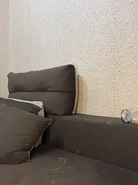 Snapshot of Julia_beauty chatting on 11-02-25, 09:28 Julia beauty online show from 11-02-25, 09:28