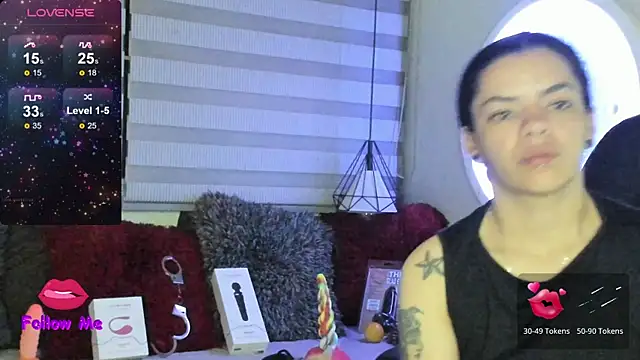 natasha logan  online show from 05-29-26, 04:10