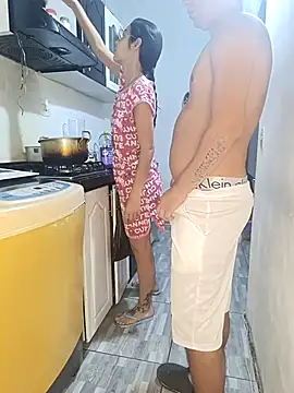 Snapshot of catire2323 chatting on 11-09-25, 09:35 catire2323 online show from 11-09-25, 09:35