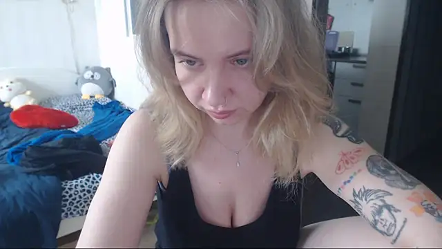 amanda kiss kiss online show from 02-06-25, 08:18