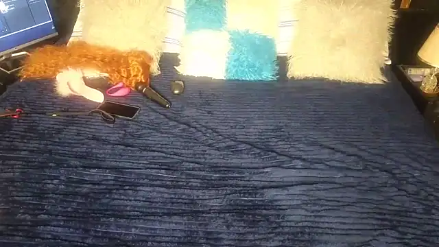 Snapshot of Sexy_sharntel chatting on 12-03-25, 07:34 Sexy sharntel online show from 12-03-25, 07:34