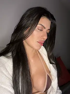 Snapshot of ise_mahh chatting on 06-02-26, 02:46 ise mahh online show from 06-02-26, 02:46