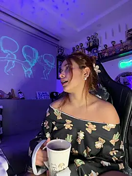 Snapshot of crystal_bunny7 chatting on 01-16-26, 03:21 crystal bunny7 online show from 01-16-26, 03:21