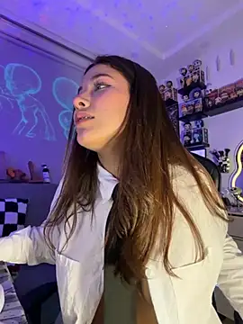 Snapshot of crystal_bunny7 chatting on 02-01-26, 03:38 crystal bunny7 online show from 02-01-26, 03:38