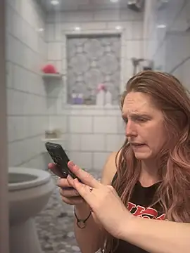 GoldenFlameGoddess online show from 02-25-25, 08:30