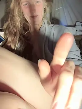 GoldenFlameGoddess online show from 10-16-25, 01:56