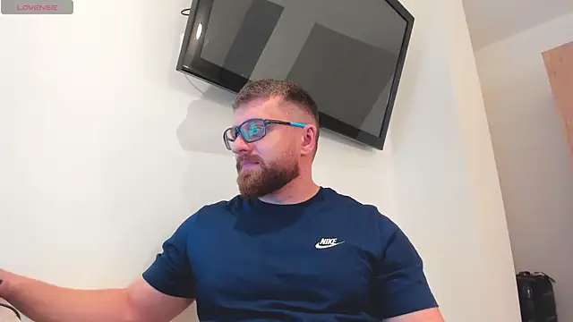 Findom guy online show from 02-20-26, 09:37