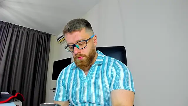 Findom guy online show from 04-13-26, 10:43