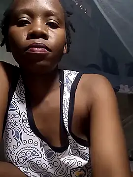 Queentesi online show from 02-02-25, 12:02