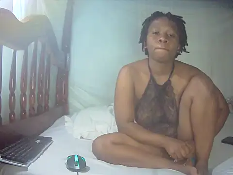 Queentesi online show from 09-16-25, 10:05