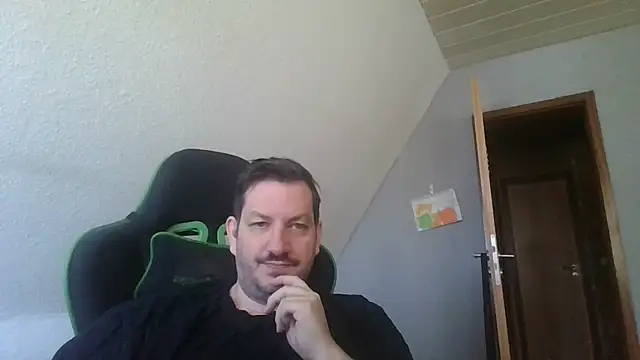 Golffahrer1982 online show from 03-20-26, 09:47