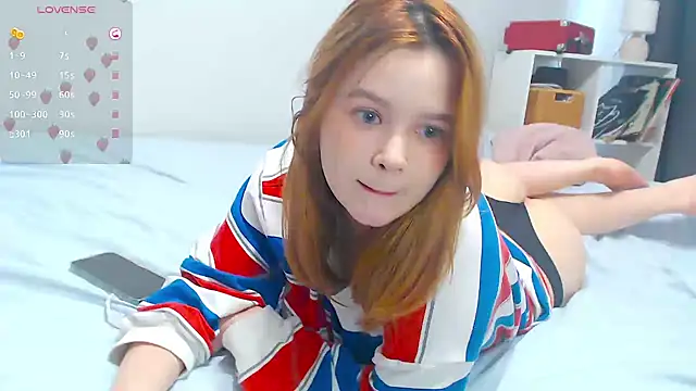 Milky  oolong online show from 12-25-24, 07:35