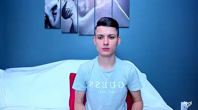 Snapshot of andboyfor6 chatting on 12-21-24, 08:18 andboyfor6 online show from 12-21-24, 08:18