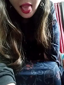 Snapshot of Noor_Darliing chatting on 11-26-25, 02:51 Noor Darliing online show from 11-26-25, 02:51