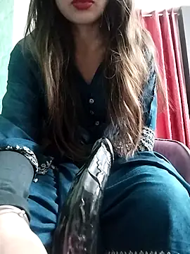 Snapshot of Noor_Darliing chatting on 12-16-25, 03:06 Noor Darliing online show from 12-16-25, 03:06