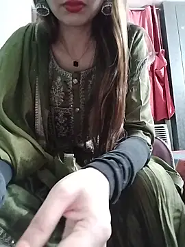 Snapshot of Noor_Darliing chatting on 07-01-26, 03:23 Noor Darliing online show from 07-01-26, 03:23