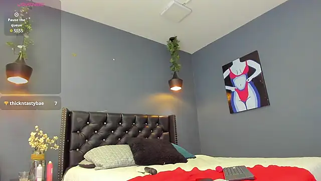 Snapshot of Sophiietaylor chatting on 02-14-25, 02:28 Sophiietaylor online show from 02-14-25, 02:28