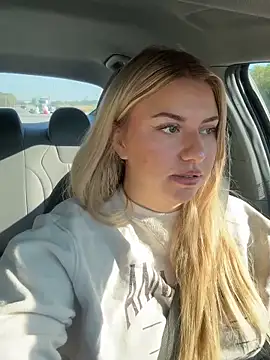 Snapshot of nicolesugarr chatting on 09-18-25, 01:46 nicolesugarr online show from 09-18-25, 01:46