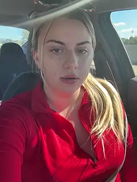 Snapshot of nicolesugarr chatting on 10-24-25, 05:31 nicolesugarr online show from 10-24-25, 05:31