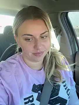 Snapshot of nicolesugarr chatting on 11-06-25, 07:04 nicolesugarr online show from 11-06-25, 07:04