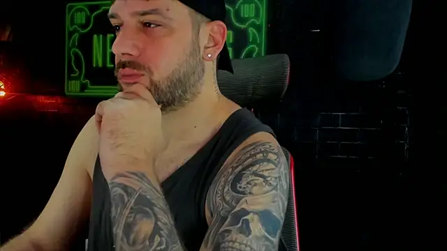 LexXHardy online show from 02-08-25, 07:37