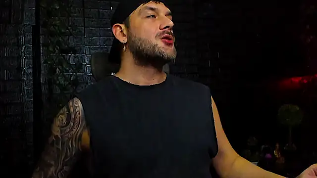 LexXHardy online show from 11-30-25, 03:32