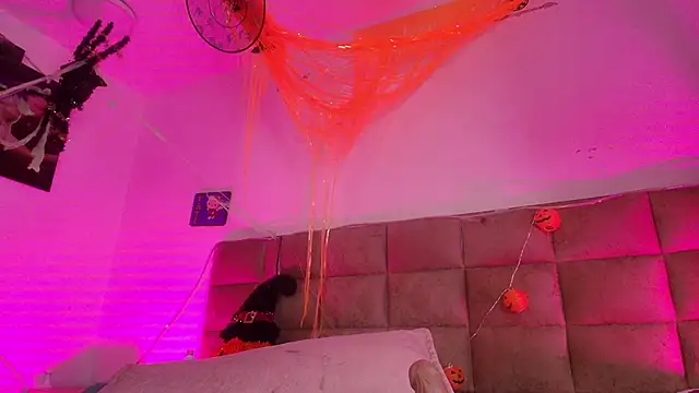  sex mia online show from 10-30-25, 07:14