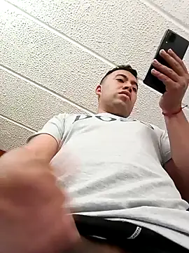 Diego leon27 online show from 02-11-25, 01:51