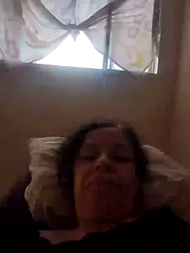 Snapshot of mariy522 chatting on 02-11-25, 04:35 mariy522 online show from 02-11-25, 04:35