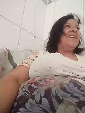 Snapshot of mariy522 chatting on 02-12-25, 02:32 mariy522 online show from 02-12-25, 02:32