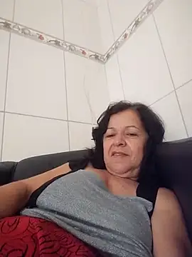 Snapshot of mariy522 chatting on 10-06-25, 11:18 mariy522 online show from 10-06-25, 11:18