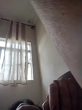 Snapshot of mariy522 chatting on 10-17-25, 04:53 mariy522 online show from 10-17-25, 04:53