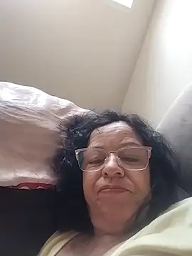 Snapshot of mariy522 chatting on 11-18-25, 11:36 mariy522 online show from 11-18-25, 11:36