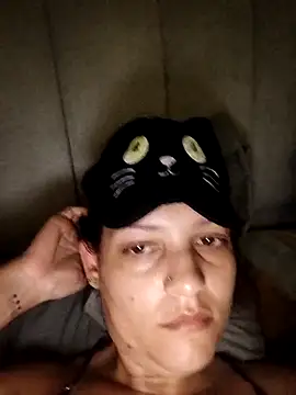 Mia Hampton online show from 01-26-25, 03:47