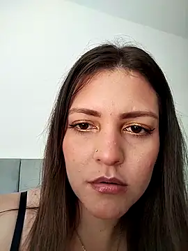 Mia Hampton online show from 03-09-25, 06:32