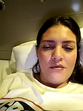 Mia Hampton online show from 09-29-25, 01:44