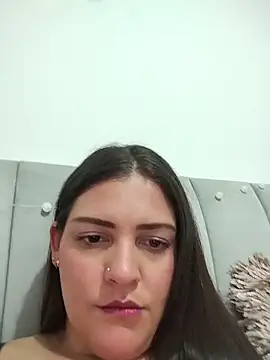 Mia Hampton online show from 05-24-26, 08:14
