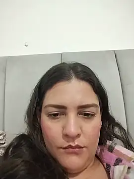 Snapshot of Mia_Hampton chatting on 06-16-26, 11:18 Mia Hampton online show from 06-16-26, 11:18