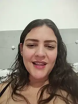 Snapshot of Mia_Hampton chatting on 06-20-26, 12:03 Mia Hampton online show from 06-20-26, 12:03