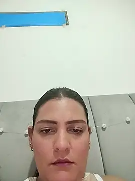 Snapshot of Mia_Hampton chatting on 06-20-26, 10:45 Mia Hampton online show from 06-20-26, 10:45